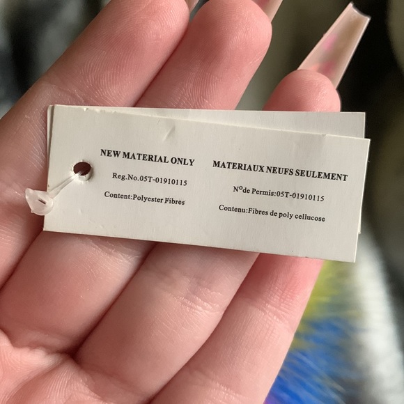 Rainbow PomPom Keychain - Picture 3 of 4